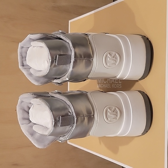 Michael Kors Cassia Nylon and Leather Bootie - Picture 4 of 7